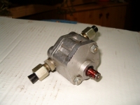 Imaki narzędziowe, pompki olejowe.